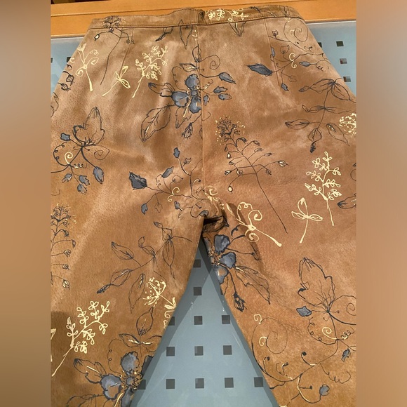 Cali Cali Suede 28x27 Size 6 - Picture 4 of 7